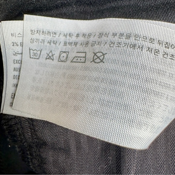 Abercrombie & Fitch High-Rise Super Skinny Ankle Jean Black Destroy Jeans Sz 30S - Picture 13 of 13